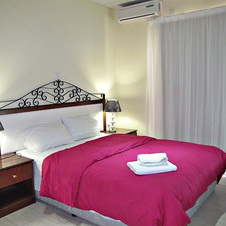 Mackenzie Beach Hotel Ларнака Экстерьер фото